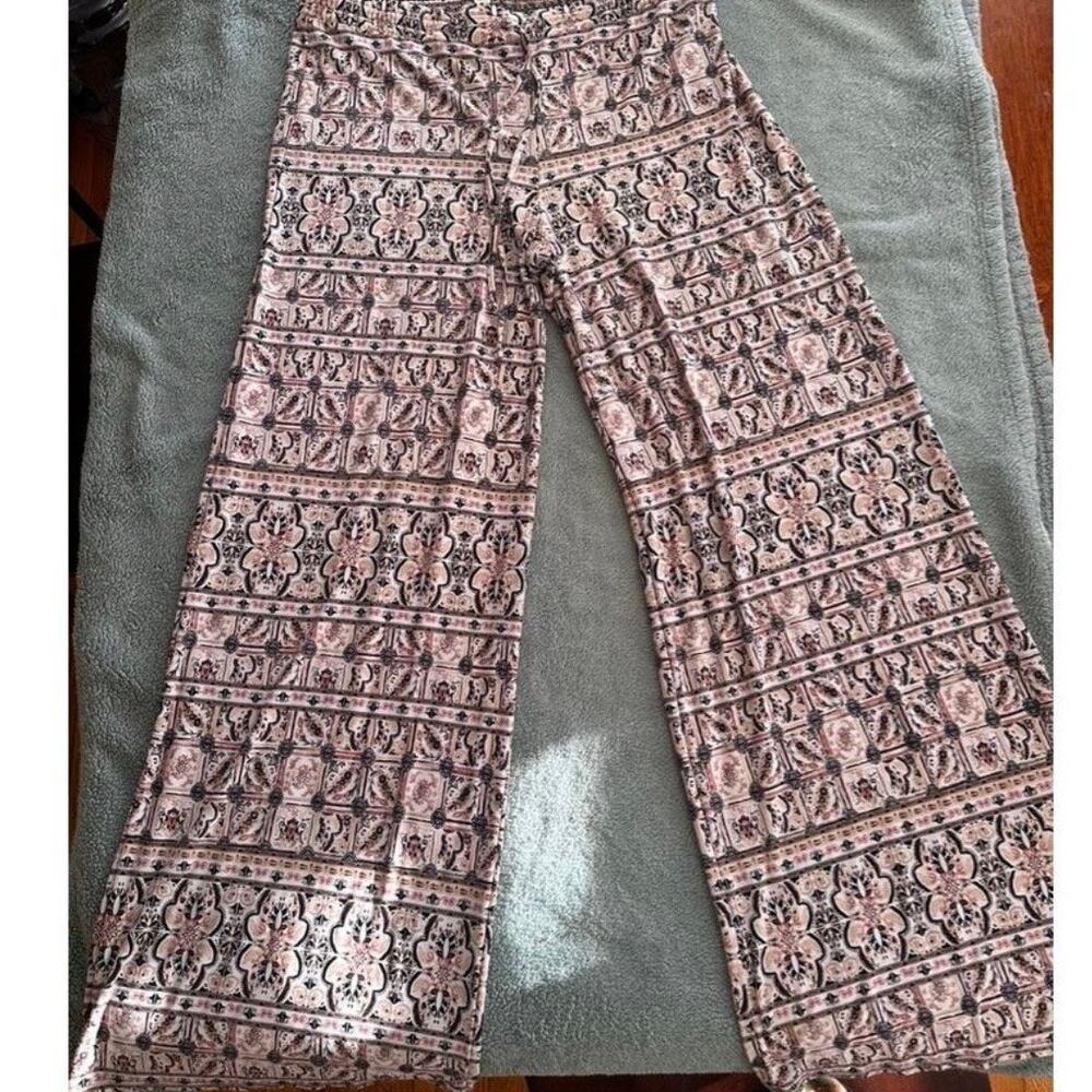 Cato Boho Wide Leg Pants Medium Floral Print Elastic Waist Lounge - Picture 3 of 6